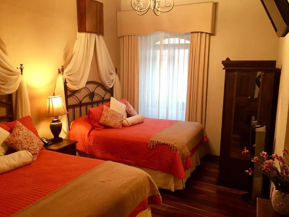Hotel La Catedral Antigua