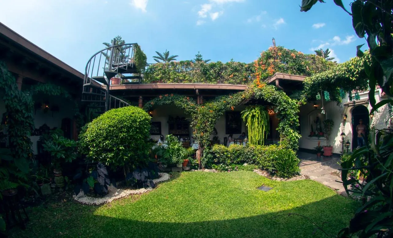 Hotel La Catedral Antigua